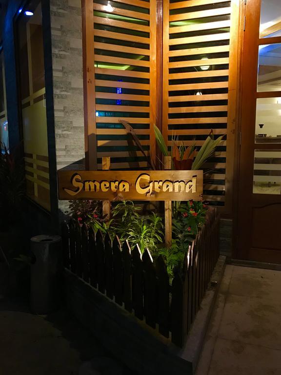 Smera Grand Maamigili Kültér fotó